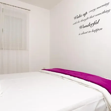 Boo - Two Bedroom With Two Balconies Apartment Dubrovnik