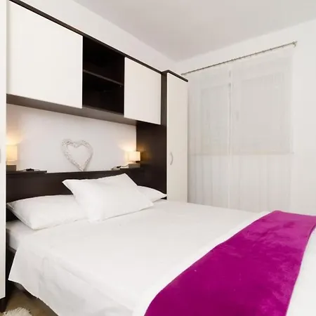Boo - Two Bedroom With Two Balconies Διαμέρισμα *